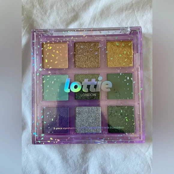 TWO Lottie London Eyeshadow Palettes Available- Both Emerald Euphoria W/9 Shades - Picture 2 of 7
